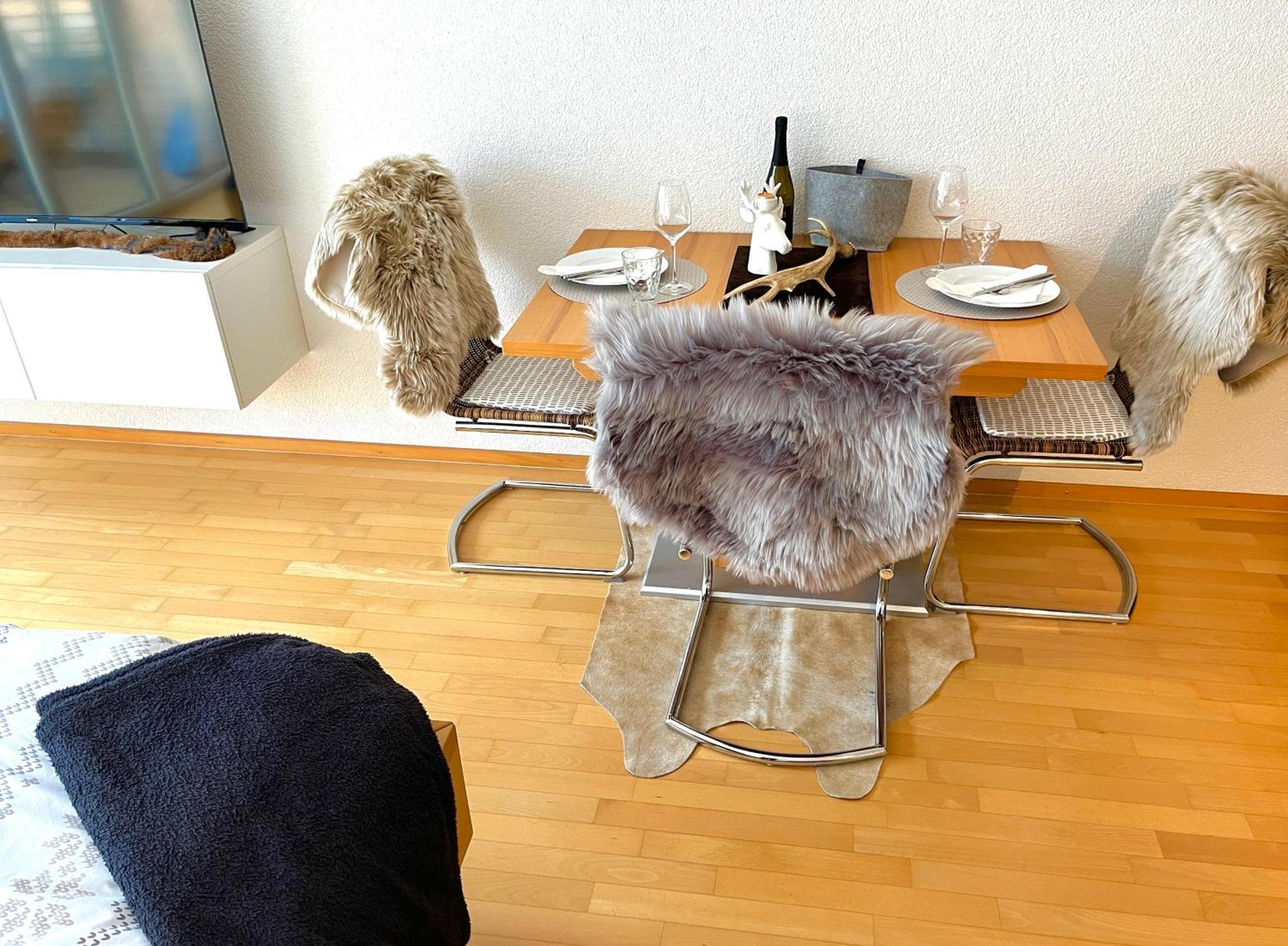 דאמואלס Sonniges Bergblick-Appartement מראה חיצוני תמונה